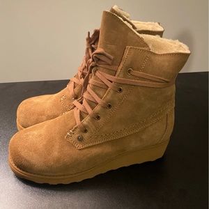 Bearpaw Women's Harmony Boot